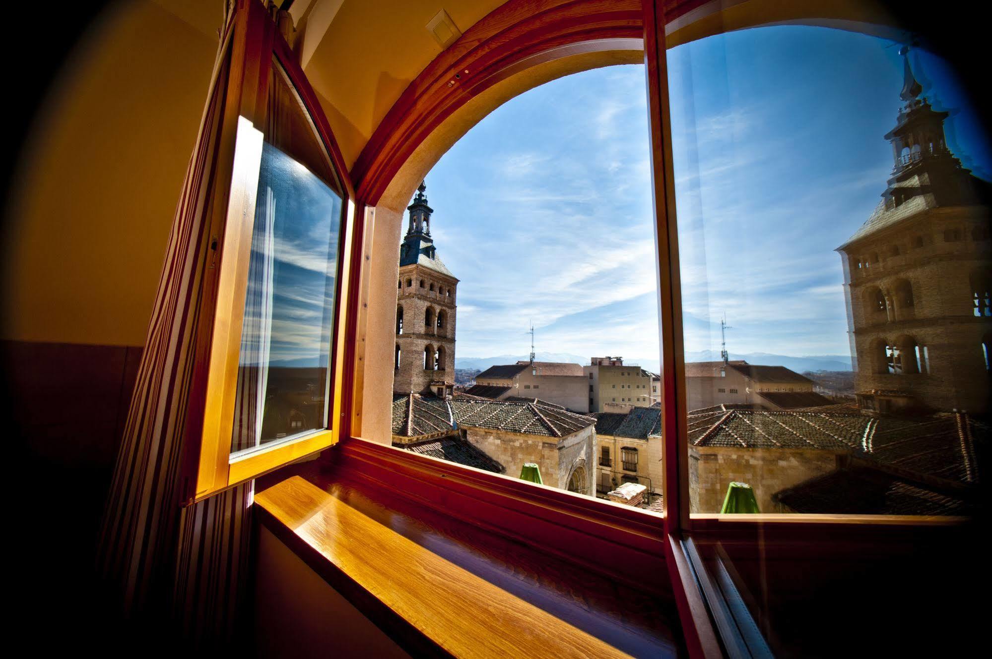 Hotel Condes De Castilla
